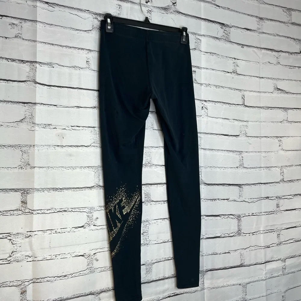 Nike High-Waist Black Leggings SP Gold Logo Athleisure Workout Activewear Yoga